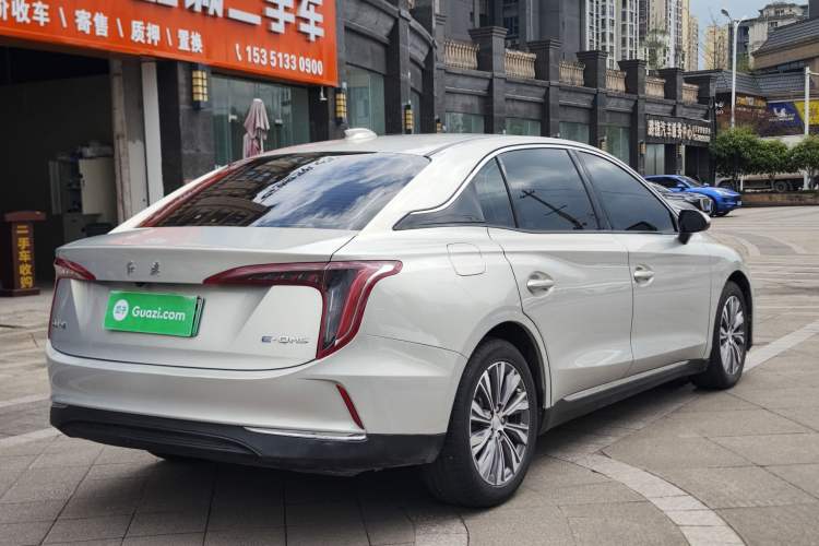 Used Hongqi E-QM5 2022 431 km Charge & Enjoy Edition Exterior 5