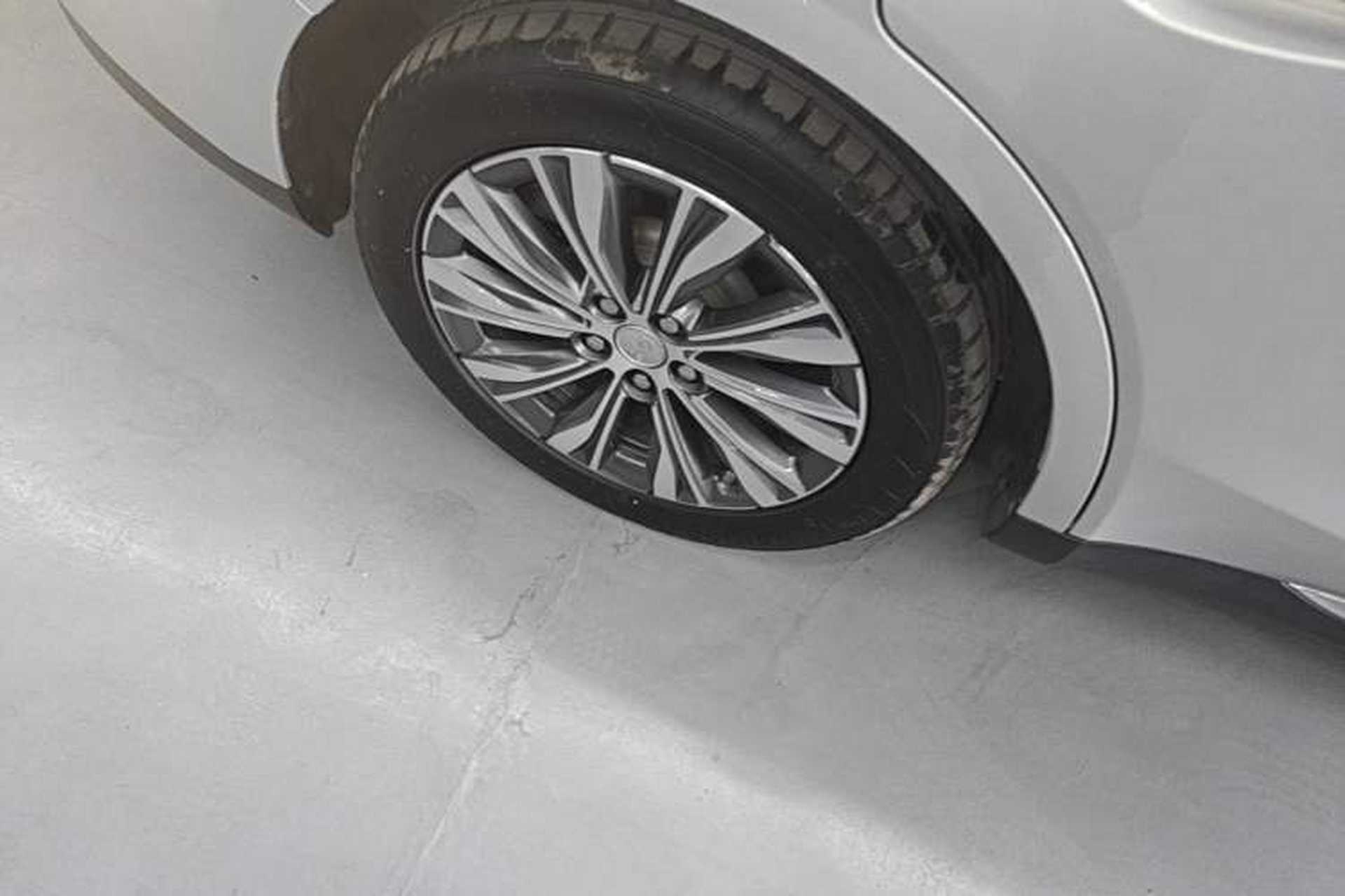 Used Hongqi E-QM5 2022 431 km Charge & Enjoy Edition Exterior 5