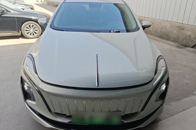 Used Hongqi E-QM5 2022 431 km Charge & Enjoy Edition Front