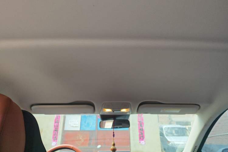 Used Hongqi E-QM5 2022 431 km Charge & Enjoy Edition Headliner