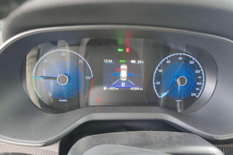 Used Hongqi E-QM5 2022 431 km Charge & Enjoy Edition Instrument Cluster