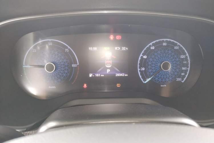 Used Hongqi E-QM5 2022 431 km Charge & Enjoy Edition Instrument Cluster