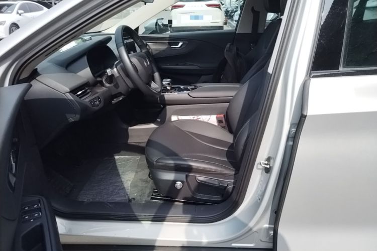 Used Hongqi E-QM5 2022 431 km Charge & Enjoy Edition Left Front Seat