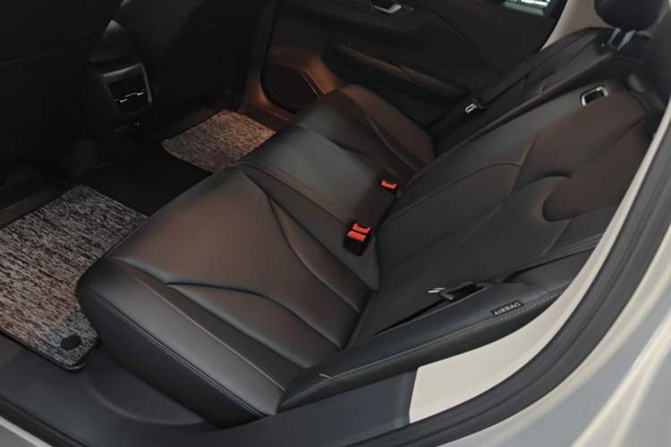 Used Hongqi E-QM5 2022 431 km Charge & Enjoy Edition Left Rear Seat