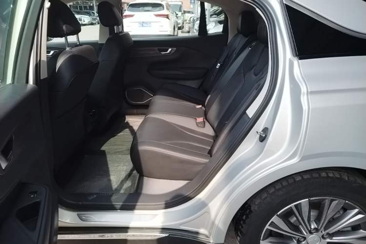 Used Hongqi E-QM5 2022 431 km Charge & Enjoy Edition Left Rear Seat