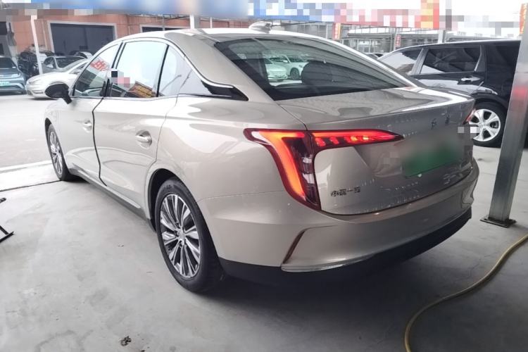 Used Hongqi E-QM5 2022 431 km Charge & Enjoy Edition Rear Left 45 Deg