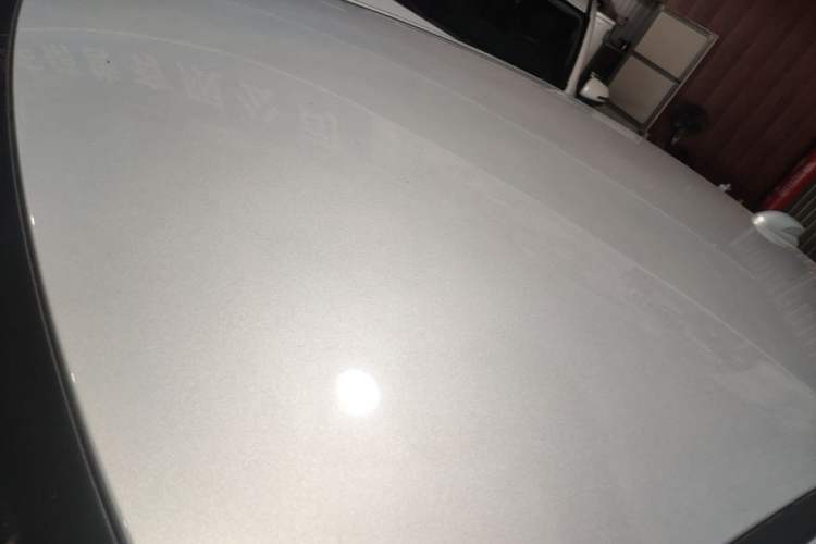 Used Hongqi E-QM5 2022 431 km Charge & Enjoy Edition Roof