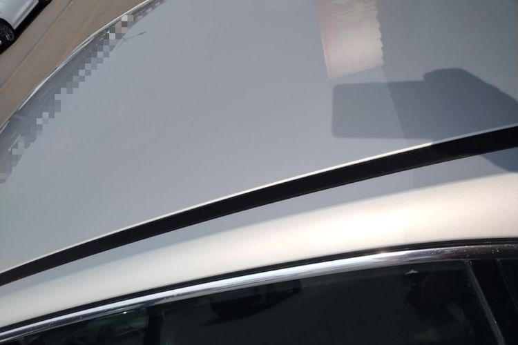 Used Hongqi E-QM5 2022 431 km Charge & Enjoy Edition Roof