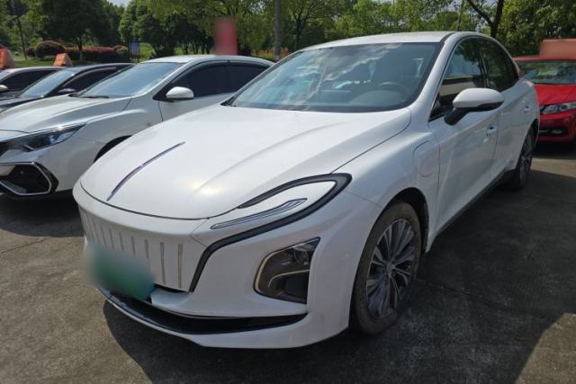 Used Hongqi E-QM5 2022 431 km Charge & Enjoy Edition