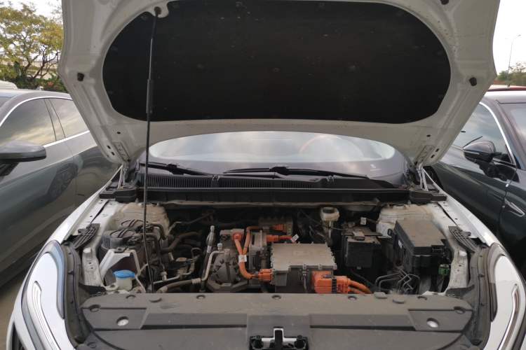 Used Hongqi E-QM5 2022 431 km Charge & Enjoy Edition Engine Bay