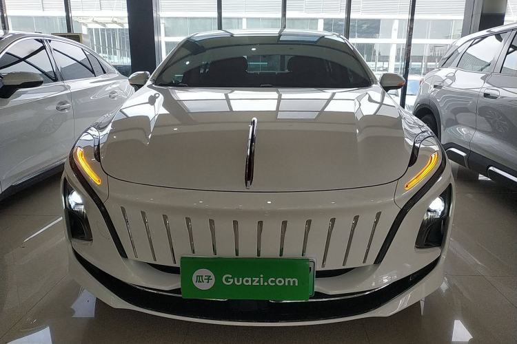 Used Hongqi E-QM5 2022 431 km Charge & Enjoy Edition Exterior 1