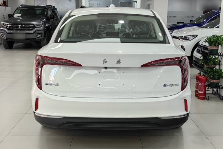 Used Hongqi E-QM5 2022 431 km Battery-Swap Enjoyment Version Exterior 2