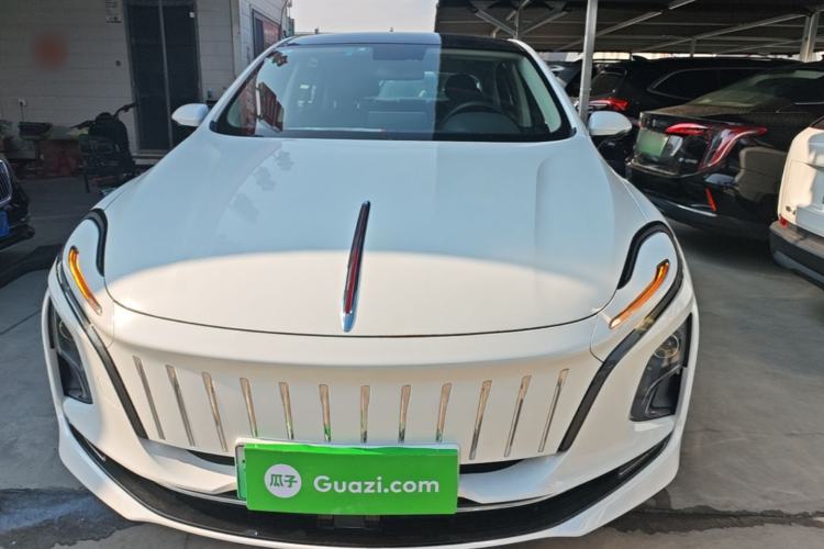 Used Hongqi E-QM5 2022 431 km Charge & Enjoy Edition Front