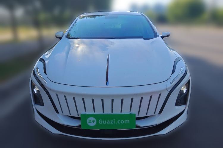 Used Hongqi E-QM5 2022 431 km Charge & Enjoy Edition Front