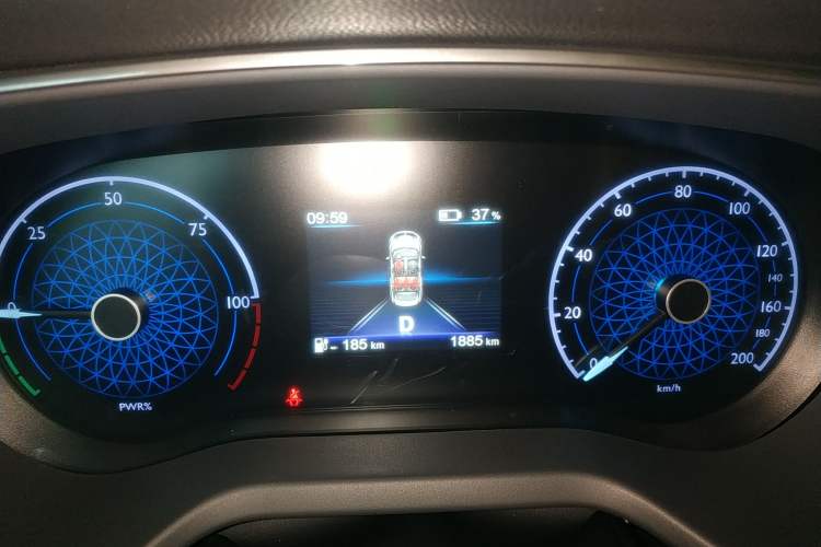 Used Hongqi E-QM5 2022 431 km Charge & Enjoy Edition Instrument Cluster