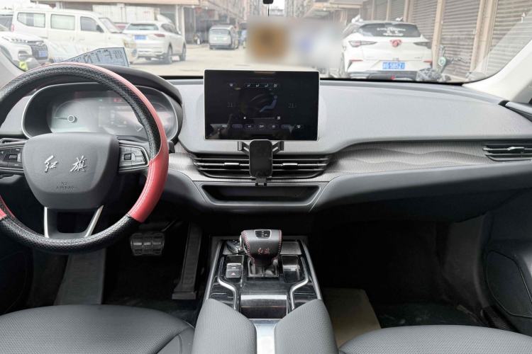 Used Hongqi E-QM5 2022 431 km Charge & Enjoy Edition Interior 1