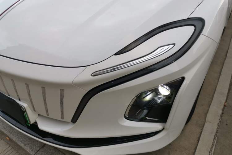 Used Hongqi E-QM5 2022 431 km Charge & Enjoy Edition Left Front Headlight