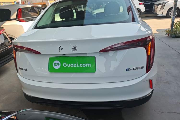 Used Hongqi E-QM5 2022 431 km Charge & Enjoy Edition Rear