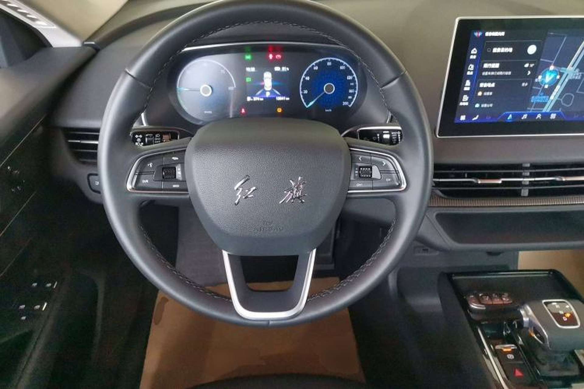 Used Hongqi E-QM5 2022 431 km Charge & Enjoy Edition Steering Wheel