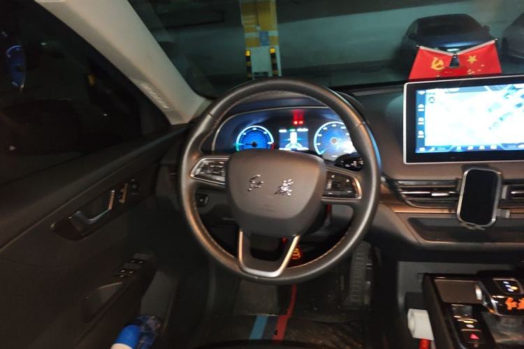 Used Hongqi E-QM5 2022 431 km Charge & Enjoy Edition Steering Wheel