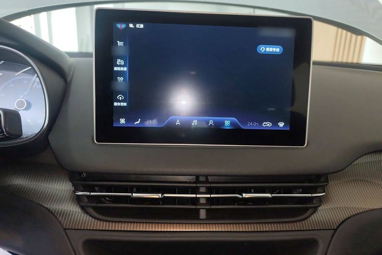 Used Hongqi E-QM5 2022 431 km Charge & Enjoy Edition Audio And AC Panel