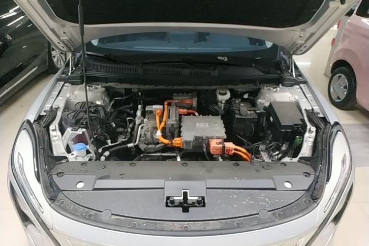 Used Hongqi E-QM5 2022 431 km Charge & Enjoy Edition Engine Bay