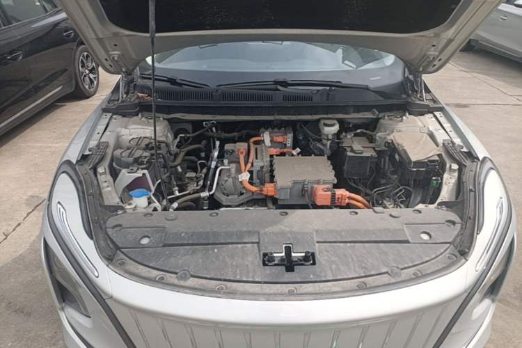 Used Hongqi E-QM5 2022 431 km Charge & Enjoy Edition Engine Bay