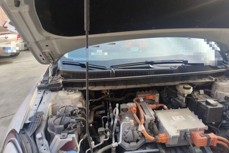 Used Hongqi E-QM5 2022 431 km Charge & Enjoy Edition Engine Bay Right