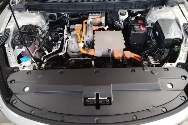 Used Hongqi E-QM5 2022 431 km Charge & Enjoy Edition Engine Bay