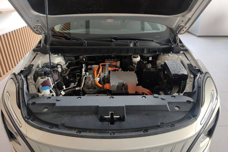Used Hongqi E-QM5 2022 431 km Charge & Enjoy Edition Engine Bay