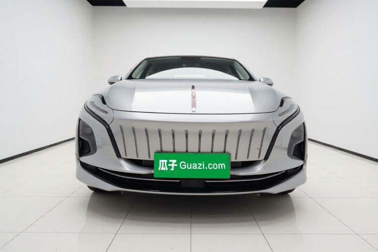 Used Hongqi E-QM5 2022 431 km Charge & Enjoy Edition Exterior 1