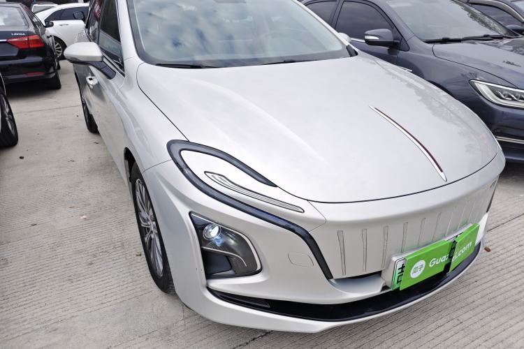 Used Hongqi E-QM5 2022 431 km Charge & Enjoy Edition Exterior 1