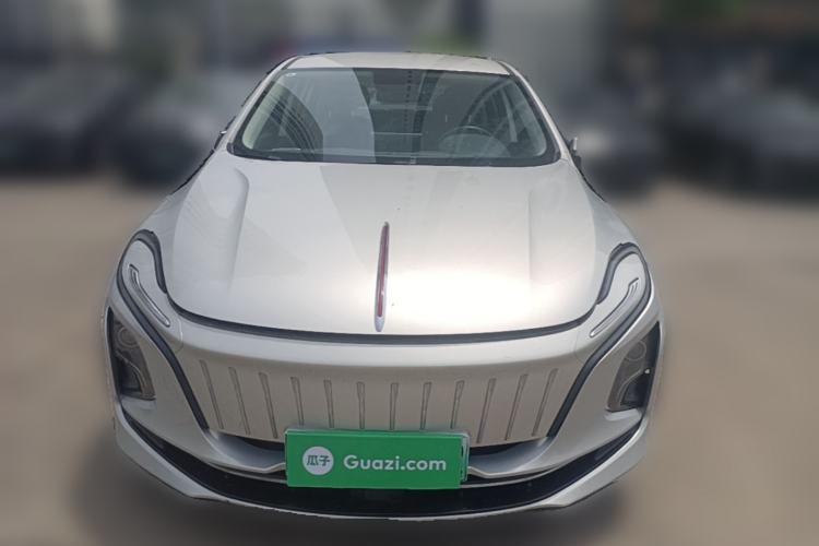 Used Hongqi E-QM5 2022 431 km Charge & Enjoy Edition Front