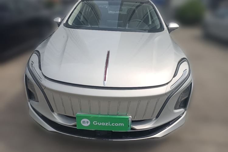 Used Hongqi E-QM5 2022 431 km Charge & Enjoy Edition Front