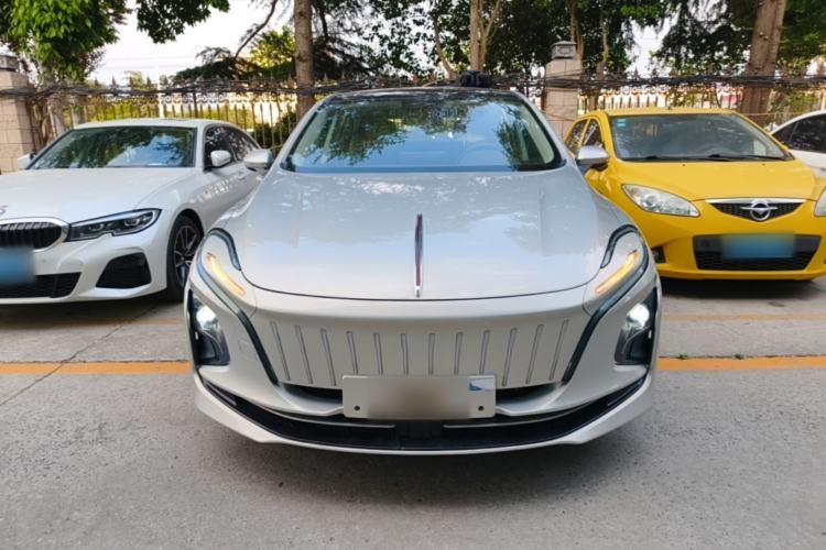 Used Hongqi E-QM5 2022 431 km Charge & Enjoy Edition Front