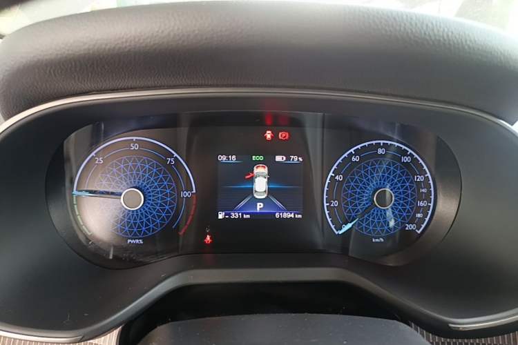 Used Hongqi E-QM5 2022 431 km Charge & Enjoy Edition Instrument Cluster