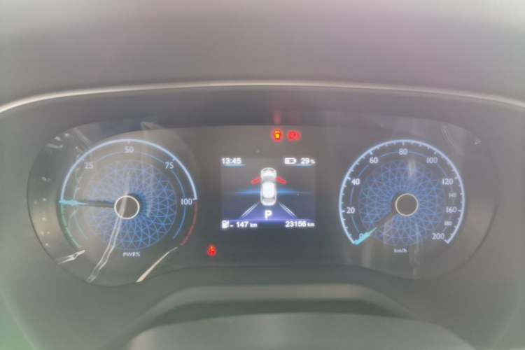 Used Hongqi E-QM5 2022 431 km Charge & Enjoy Edition Instrument Cluster