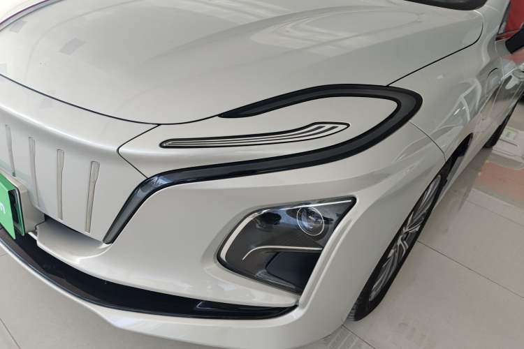 Used Hongqi E-QM5 2022 431 km Charge & Enjoy Edition Left Front Headlight