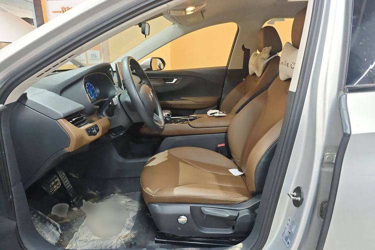 Used Hongqi E-QM5 2022 431 km Charge & Enjoy Edition Left Front Seat