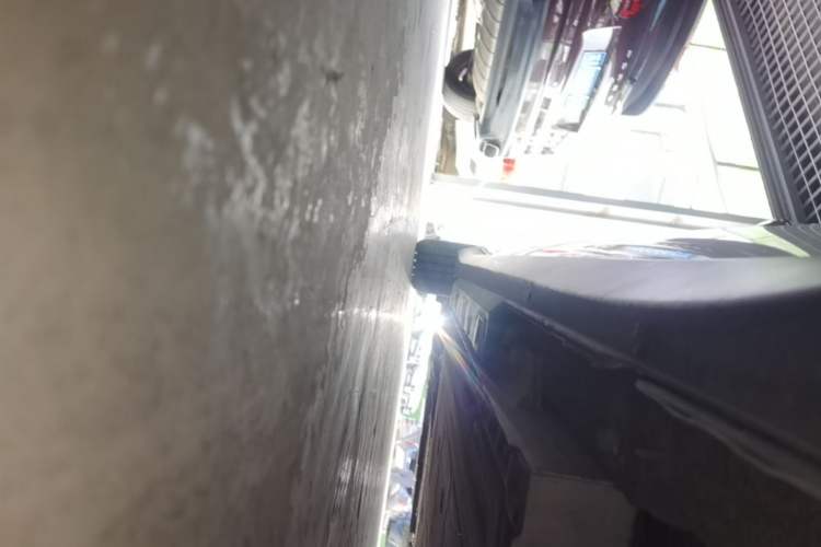 Used Hongqi E-QM5 2022 431 km Charge & Enjoy Edition Left Side Sill