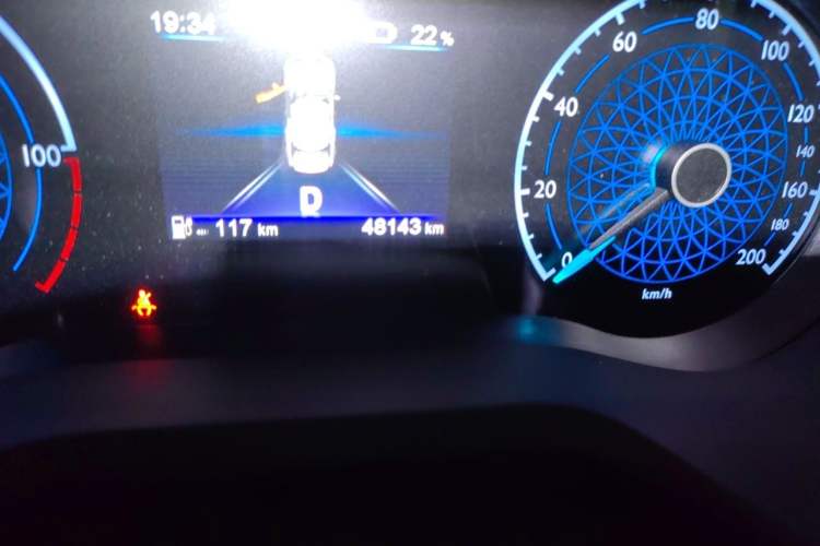 Used Hongqi E-QM5 2022 431 km Charge & Enjoy Edition Odometer Close Up