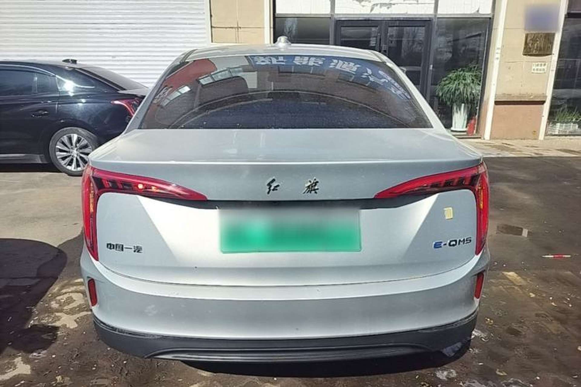 Used Hongqi E-QM5 2022 431 km Charge & Enjoy Edition Rear