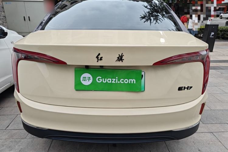 Used Hongqi E-QM5 2022 431 km Charge & Enjoy Edition Rear