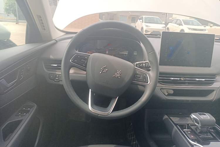 Used Hongqi E-QM5 2022 431 km Charge & Enjoy Edition Steering Wheel