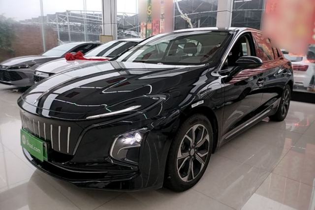 Used Hongqi E-QM5 2023 Base Travel Edition