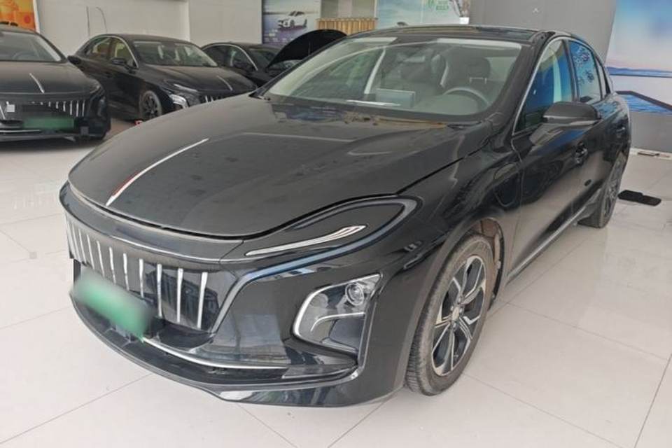 Hongqi E-QM5 2023