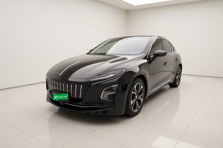 Hongqi E-QM5 2023 Base Travel Edition