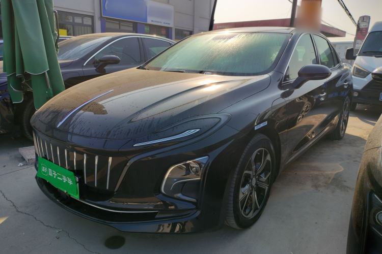 Hongqi E-QM5 2023 Revised Version Basic Travel Edition