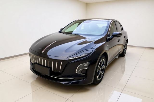Hongqi E-QM5 2023 Revised Version Basic Travel Edition usado
