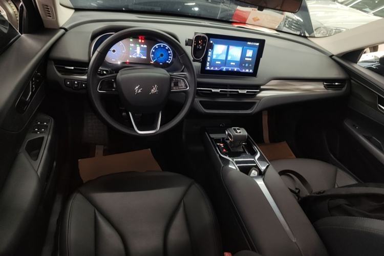 Used Hongqi E-QM5 2023 Revised Version Basic Travel Edition Center Console